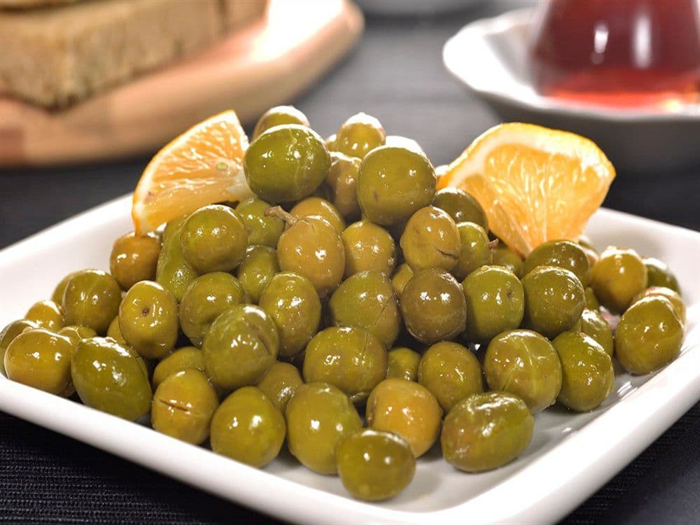 طرز تهیه زیتون عسلی به روشی ساده زیتون عسلی