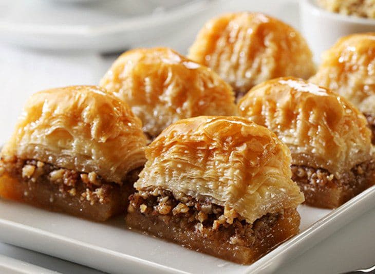 باقلوا گردویی
