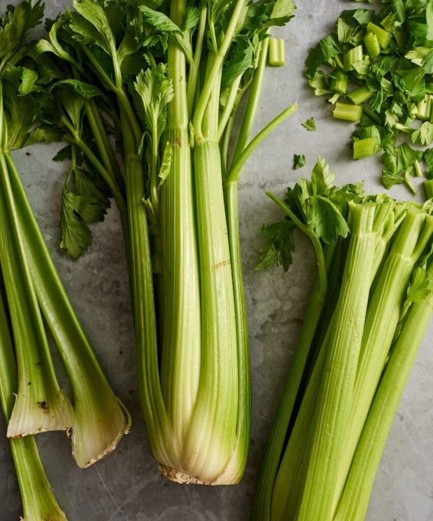 How to prepare celery pickle