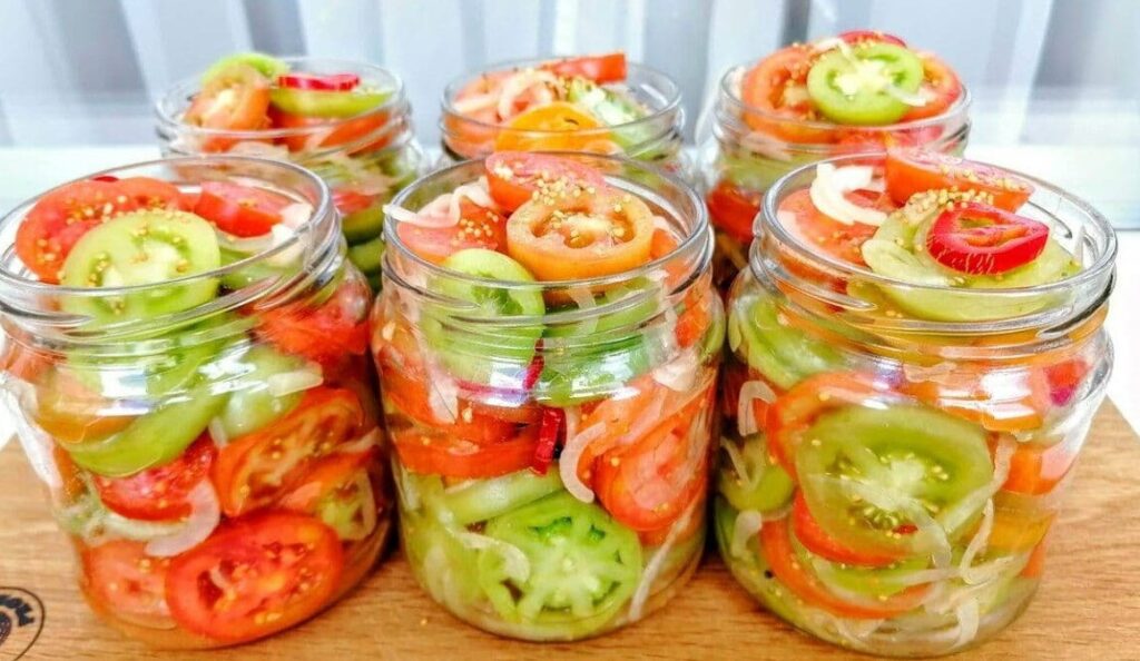 طرز تهیه ترشی گوجه فرنگی کال 3 How to prepare unripe tomato pickles