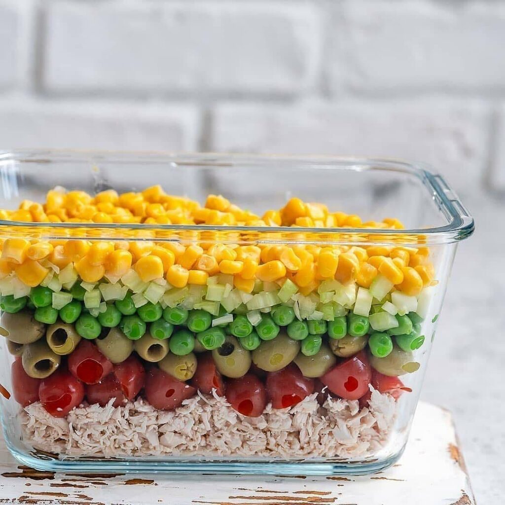 How to prepare a new and comfortable salad