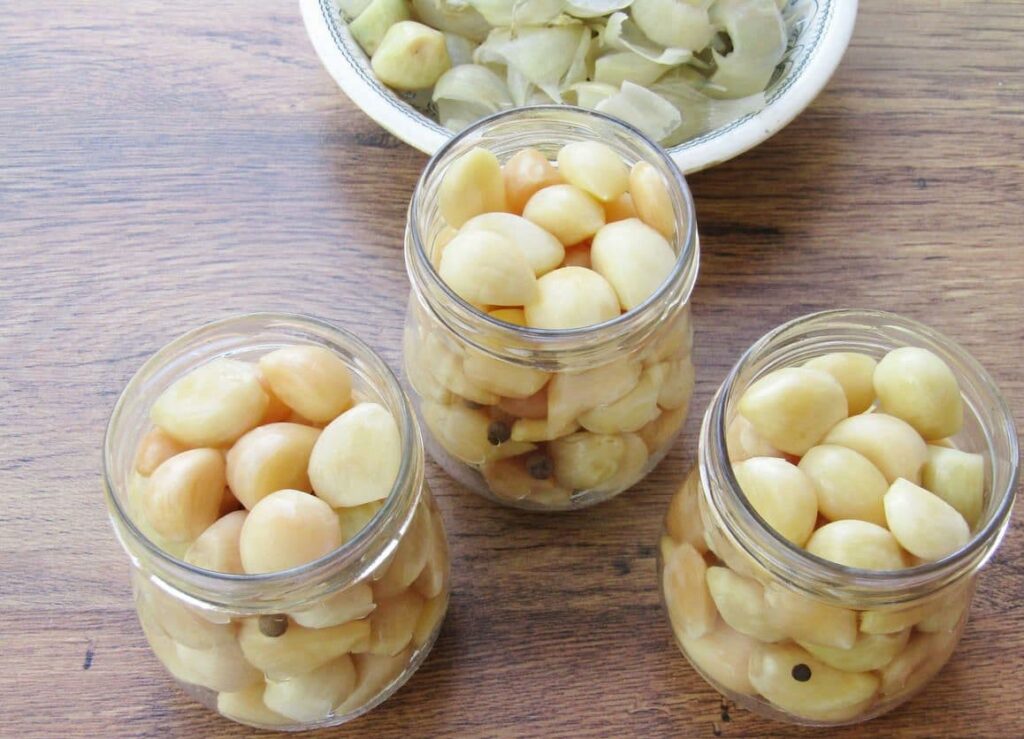 طرز تهیه سیر شور How to prepare salted garlic