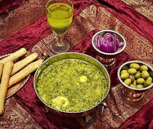 چطور اشکنه متفاوت درست کنیم؟ 2 چطور اشکنه متفاوت درست کنیم؟
