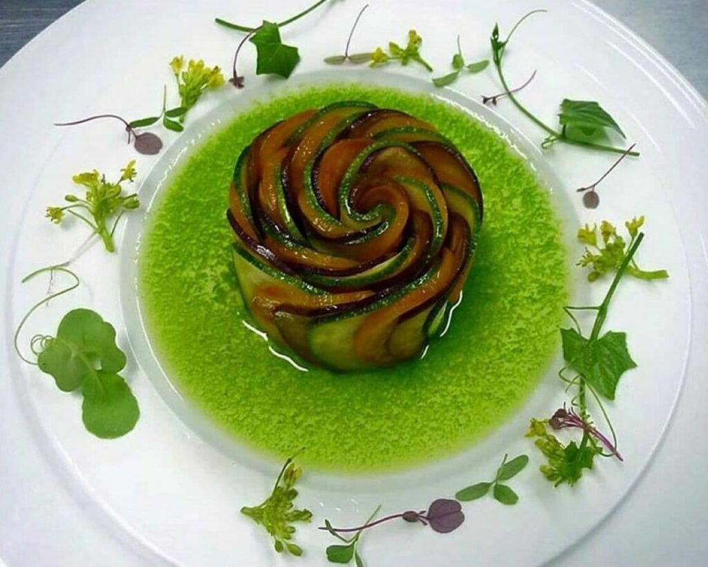 نکات ساده تزیین غذا (3 نکته)
