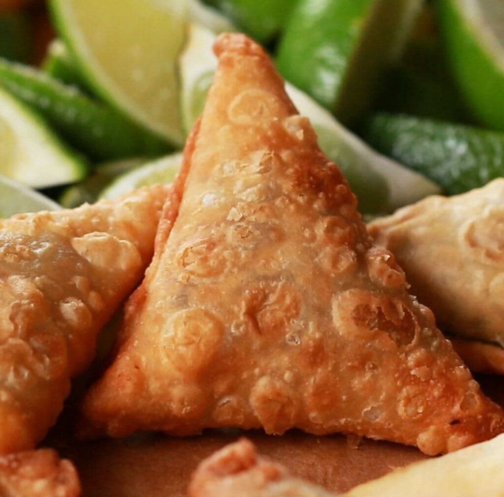 طرز تهیه سمبوسه اصل جنوبی با گوشت 5 طرز تهیه سمبوسه اصل جنوبی