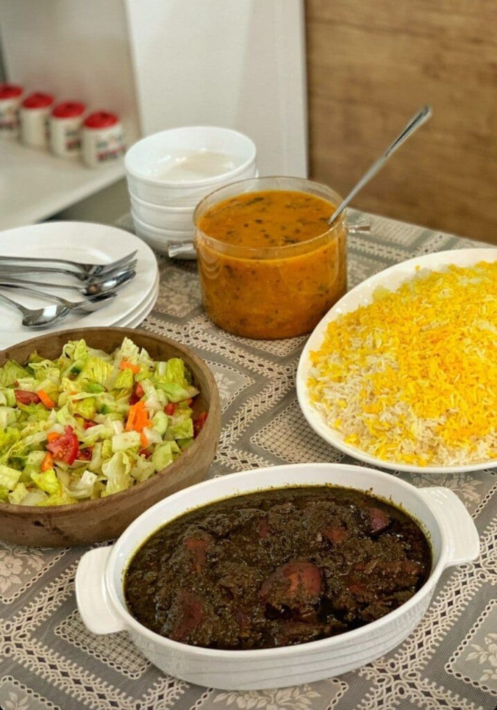 طرز تهیه مرغ ترش اصل  شمالی