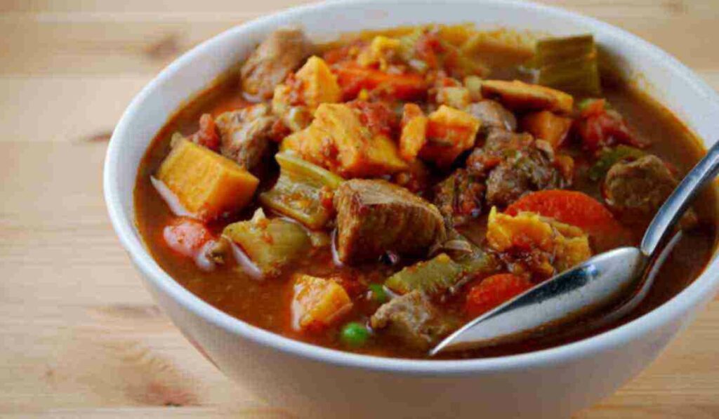 طرز تهیه خوراک لوبیا سبز به سبک متفاوت 3 طرز تهیه خوراک لوبیا سبز به سبک متفاوت