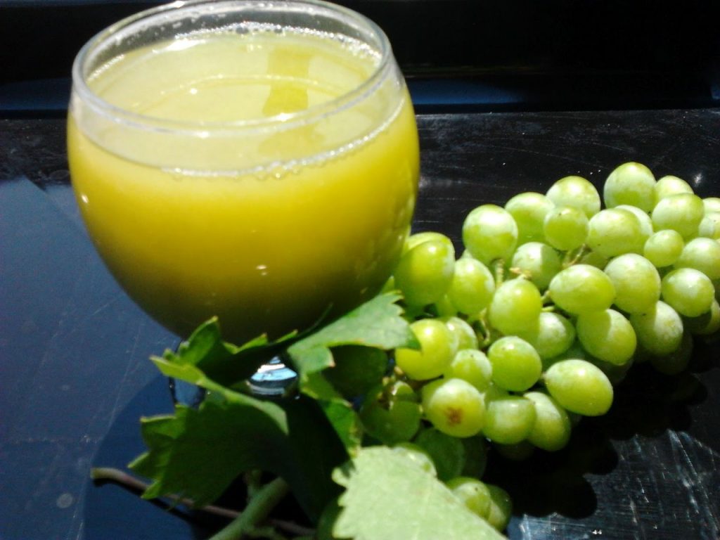 چطور آبغوره خانگی درست کنیم ؟ چطور آبغوره خانگی درست کنیم ؟